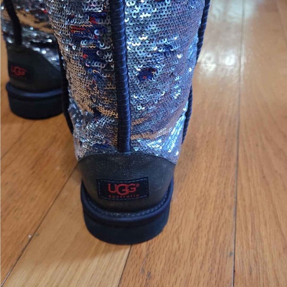 Ugg bundle 2 pairs blue & pink sequins size 8 - Picture 1 of 6